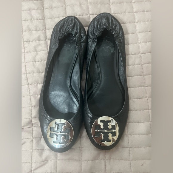 Tory Burch Black Leather Minnie Ballet Flats with Silver Logo S: 10 - Picture 1 of 4